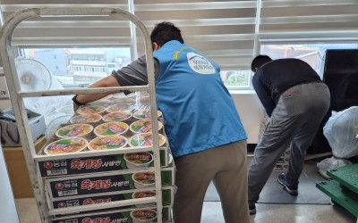 [순천시] 후원물품(컵라면) 입고 및 정리