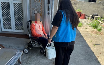 [완도군 금일읍]복지기동대 독거노인 반찬전달…