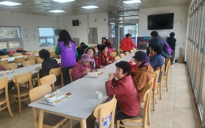 [신안군 안좌면] 노인무료급식 경로식당 봉사…