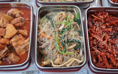 [완도군 청산면]취약계층 어르신 반찬 전달 …