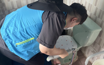[완도군 신지면] 거동불편 어르신 화장실 안…