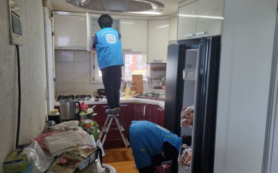 [여수시 미평동] 저소득 노인부부가구 청소 …