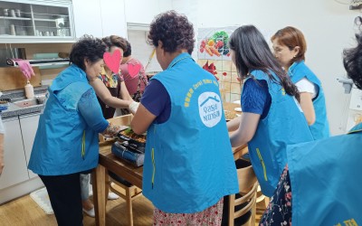 [완도군 청산면] 어르신 식사 대접 일손 돕…