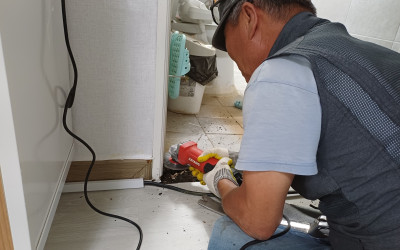 [해남군 문내면] 화장실 문턱 공사 및 블라…